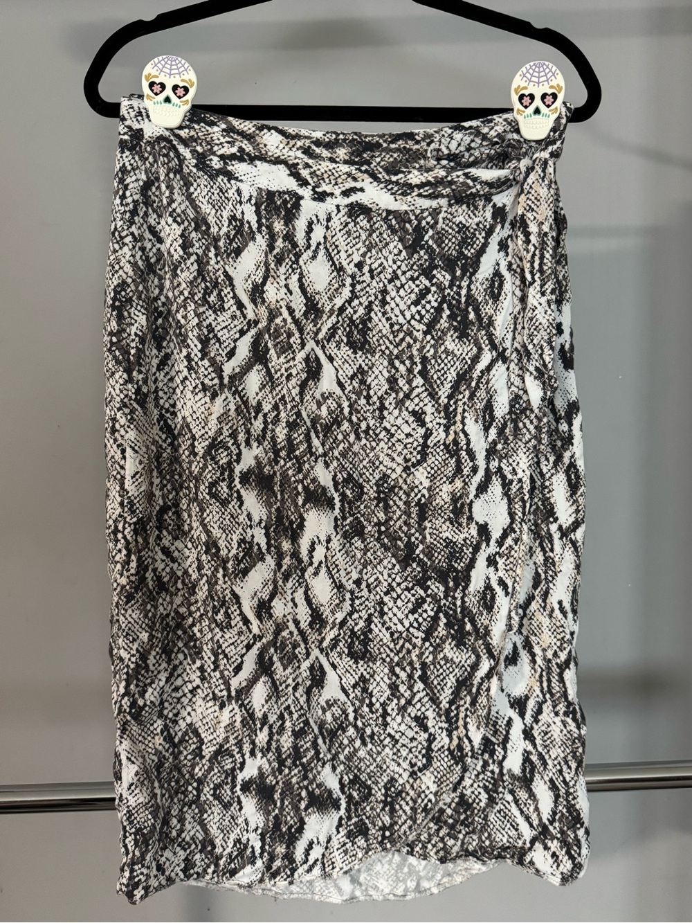 Snakeskin print skirt